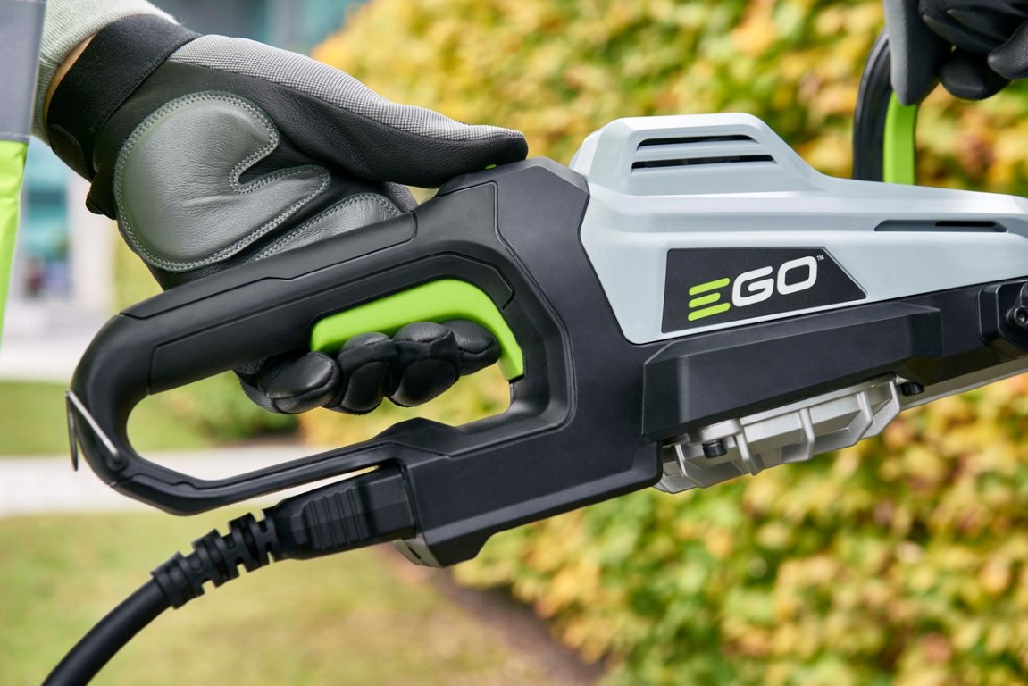 EGO HTX6500 professionele accu heggenschaar